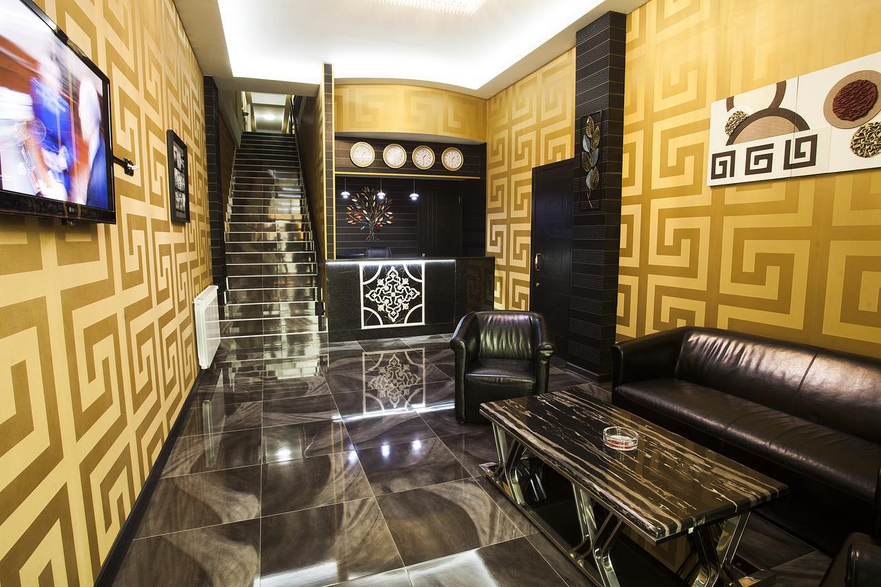 Lords Hotel Tbilisi Exterior photo